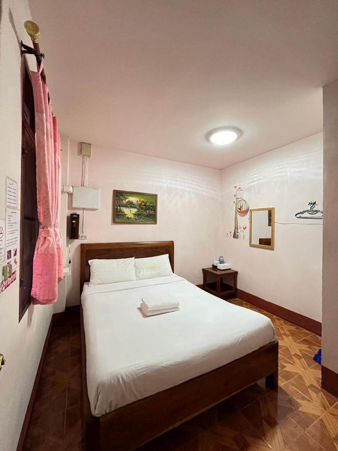Hotel Happy In Pai Exterior foto
